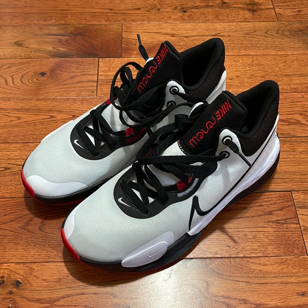 Nike basketball shoes